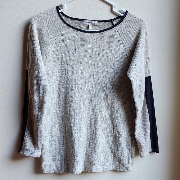 Monteau Light Gray/Black Scoop Neck Sweater Size Small - Picture 1 of 16